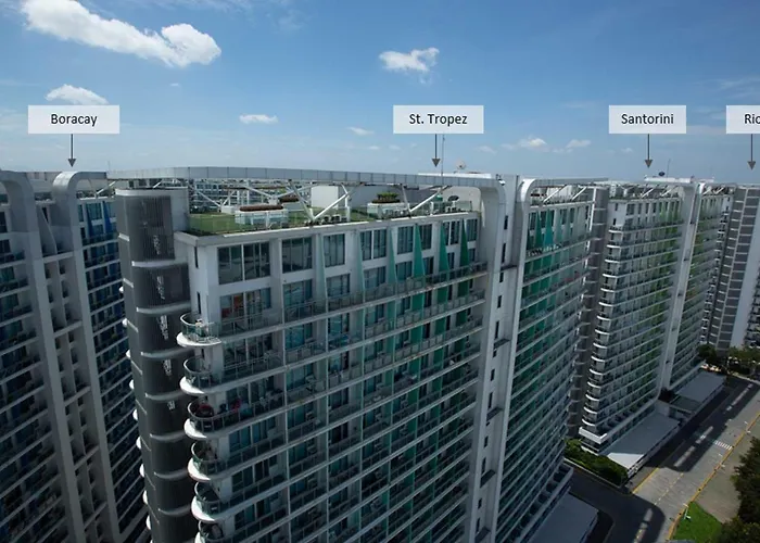 Riel's Condotel In Azure Beach Residences Aparthotel Manila