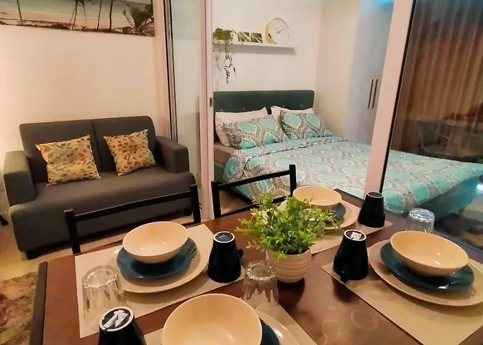 Riel's Condotel In Azure Beach Residences *