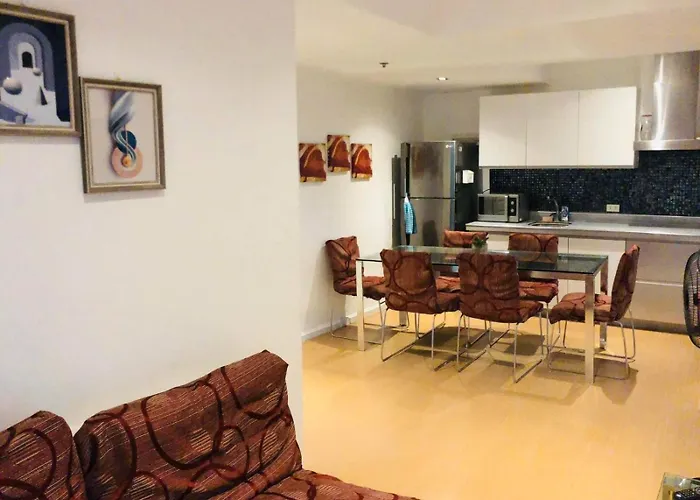 Aparthotel Riel's Condotel In Azure Beach Residences *