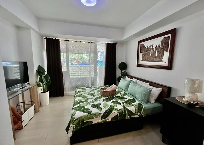 Aparthotel Riel's Condotel In Azure Beach Residences *