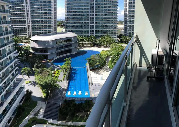 Riel's Condotel In Azure Beach Residences Aparthotel Manila