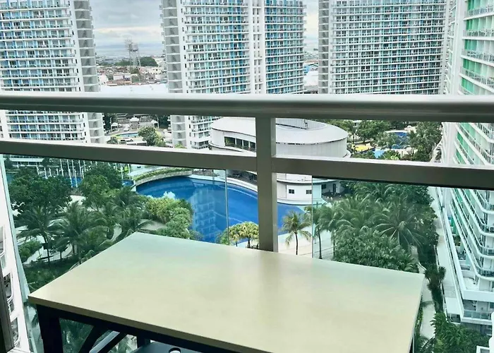 Aparthotel Riel's Condotel In Azure Beach Residences *