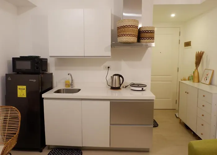 Riel's Condotel In Azure Beach Residences