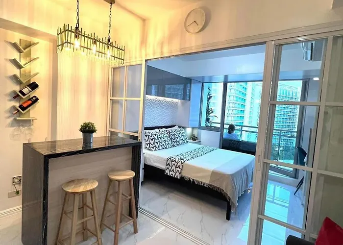 Riel's Condotel In Azure Beach Residences *