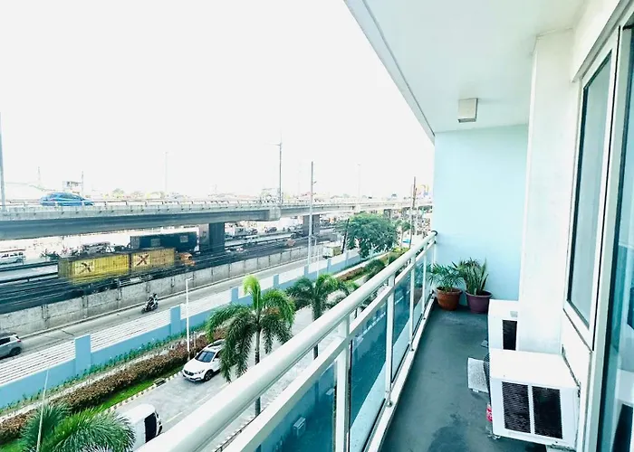 Aparthotel Riel's Condotel In Azure Beach Residences Manila