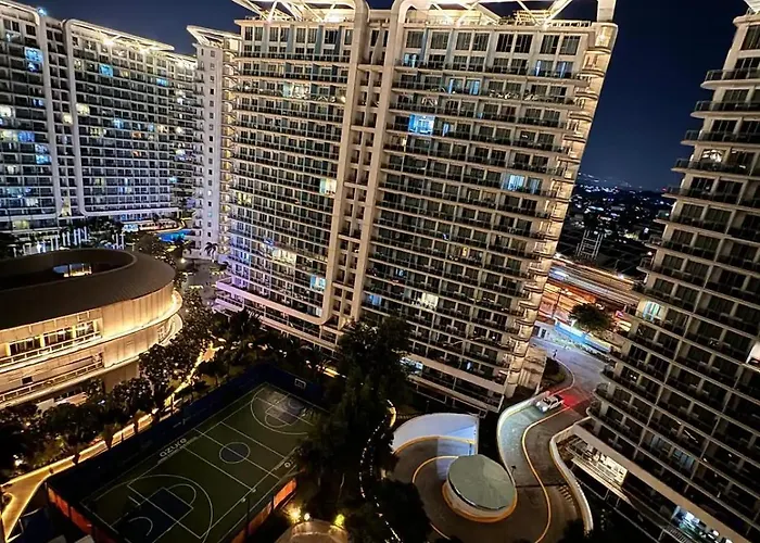 Riel's Condotel In Azure Beach Residences Manila