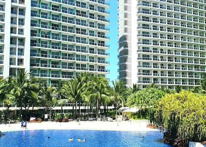 Riel's Condotel In Azure Beach Residences * Manila
